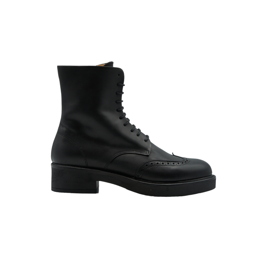 Lace-Up Boots 365