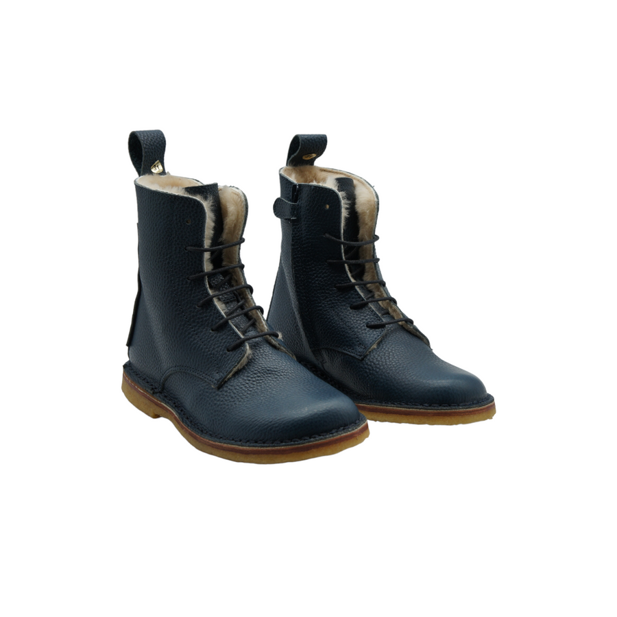 Lace-Up Boots 185